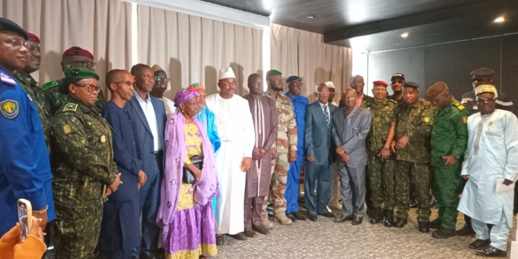 CNT : Un comité de (8) experts choisis pour la relecture de l’avant projet de la nouvelle constitution 