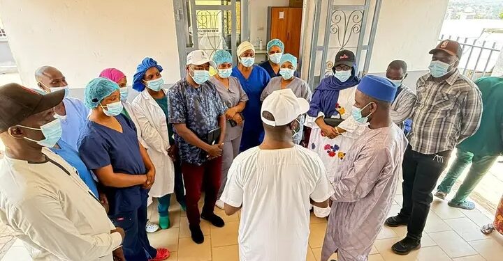 Guinée : Le Directeur Général de l’ANSS effectue une visite stratégique au Centre de Traitement des Épidémies de Mamou