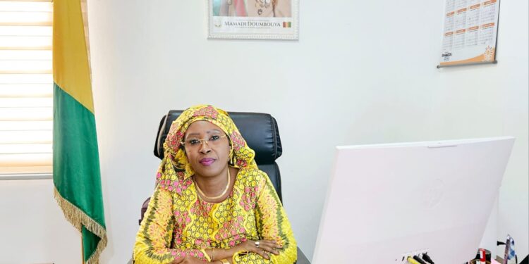 Soutiens au CNRD : « On aimerait que notre objectif soit atteint celui de rassembler tous les guinéens ce jour là  » dixit la directrice des Affaires financières de la cour des comptes, Mariama Kesso Diallo. 