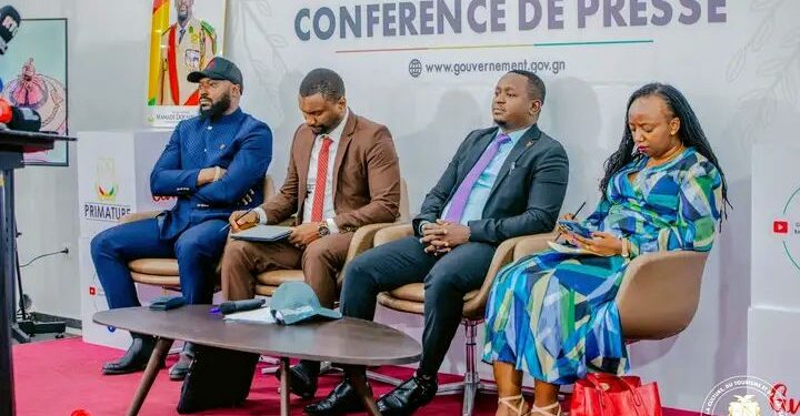 Guinée : La carte d’assurance maladie des artistes passe de 1100 à 2000 bénéficiaires..