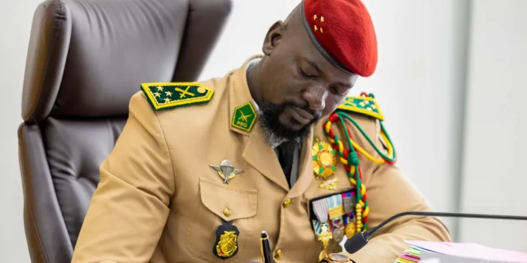 Guinée : Le directeur du service médical de la présidence Commandant Mamadouba Fougué Camara, limogé