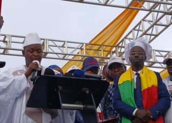 Culture: Le président offre des instruments de musique aux grands orchestres nationaux 