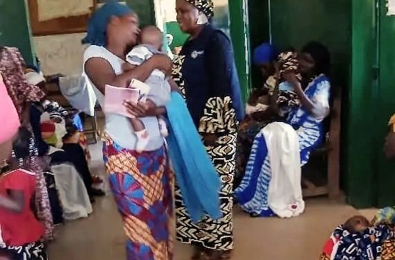 Guinée/Santé : Sensibilisation au centre de santé de Kérouané dans le cadre du projet SOFIA