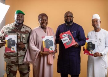 Visite d’État historique chez Joseprod : L’engagement présidentiel envers l’industrie culturelle guinéenne mis en lumière