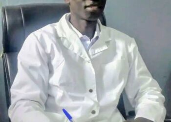 Hôpital Régional de Labé : Honneur au Dr Ibrahima Sory Pettel Diallo, un pilier de la maternité