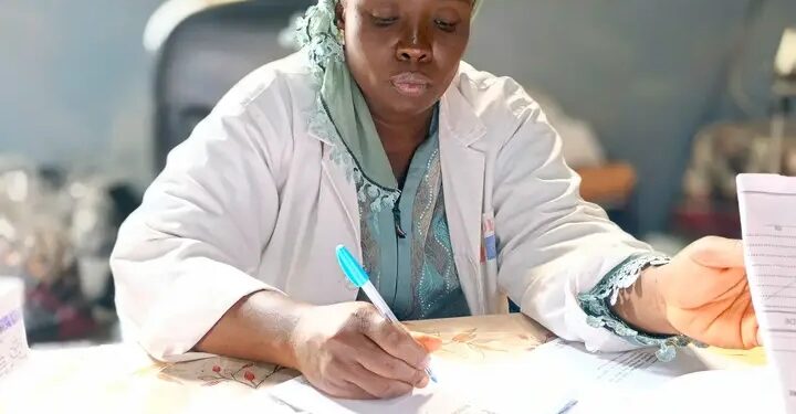 Renforcement des Capacités : L’Excellence en Gynécologie-Obstétrique, un Engagement Hebdomadaire à l’Hôpital Régional de N’zérékoré