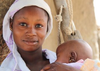 Santé reproductive : Une initiative pour soutenir des accouchements sûrs en Afrique