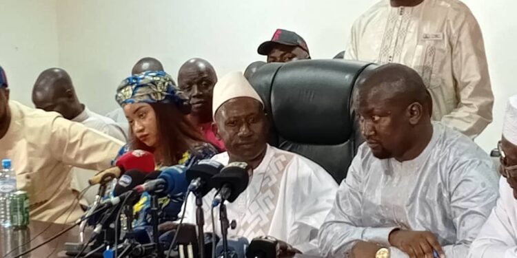 Actualités : S’il faut traverser le feu pour soutenir Mamadi Doumbouya, je le ferai » dixit Alhouseiny Makanera Kaké, Coordinateur  de GMD25