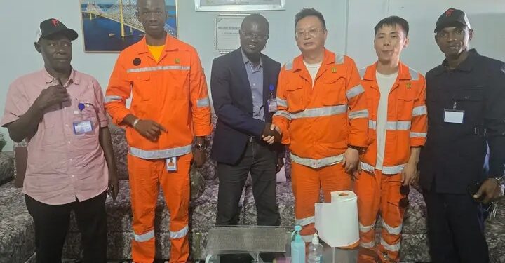 Renforcement du partenariat entre l’Hôpital Régional de Kankan et Wining Consortium Simandou