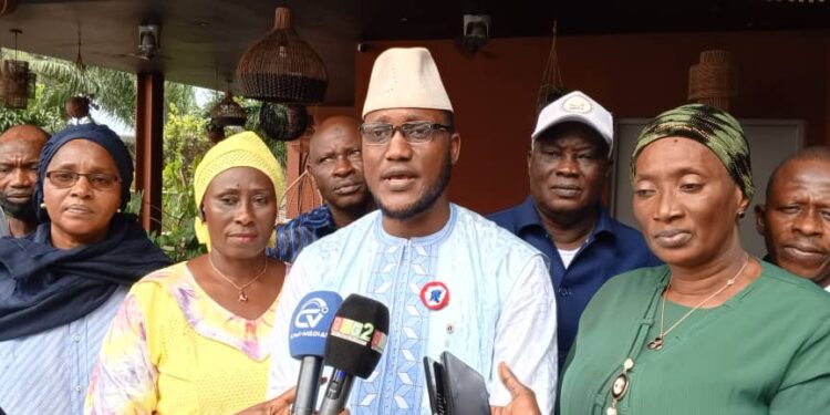 Éducation : Des enseignants de biologie, chimie et physique renforcent leur capacité en guide méthodologique 