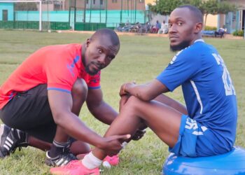 LIGUE 1 : Dr. Toumany Dabo, un kinésithérapeute hors pair au service du football guinéen !