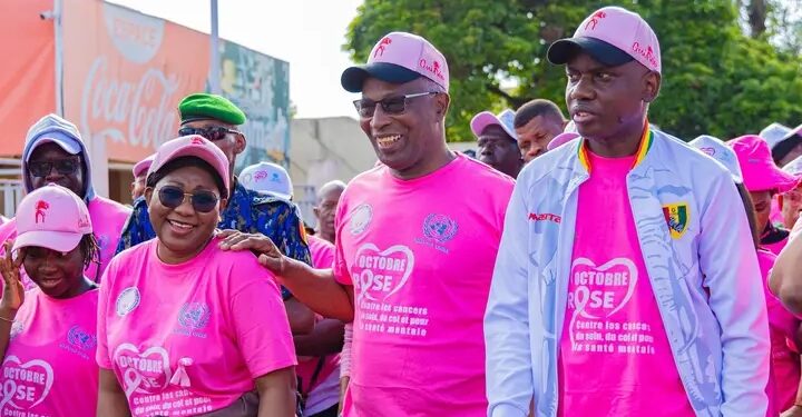 Guinée – Mobilisation citoyenne contre le cancer du sein et du col de l’utérus : Le Premier ministre en tête de cortège