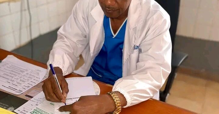 Guinée / Un pilier de la maternité à Labé : Le Dr Paul Delamou