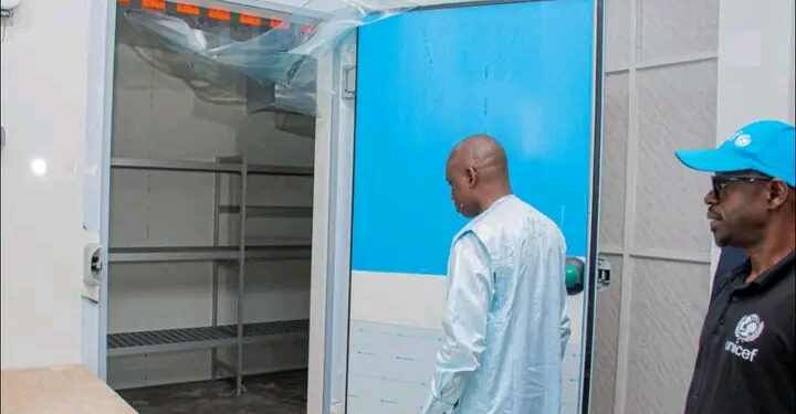 Guinée : Modernisation du système de conservation des vaccins en marche