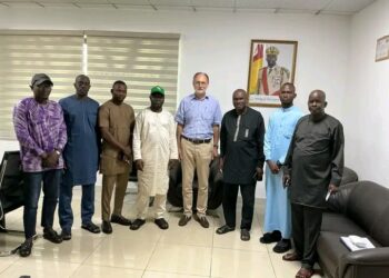 Guinée—Santé : Rencontre stratégique entre l’ANSS et le Dr Gérhard Boecken de l’Ambassade d’Allemagne