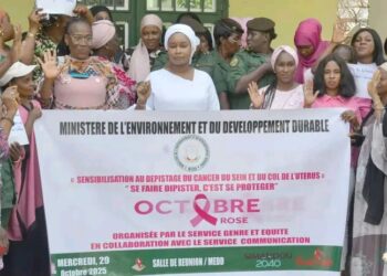 Octobre Rose à Conakry : Le Ministère de l’Environnement s’engage pour la santé des femmes