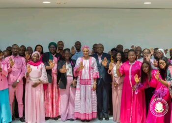 Guinée/Octobre Rose : Le Ministère de l’Industrie et des PME met la santé des femmes au premier plan