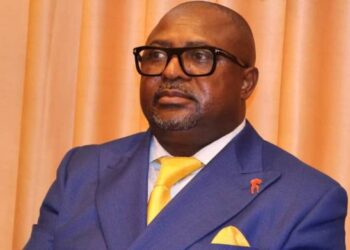 PRÉSIDENTIELLE AU CAMEROUN: « JE SOUTIENS ISSA TCHIROMA BAKARI À LA PRÉSIDENTE DU CAMEROUN » ( Dr David Makongo)