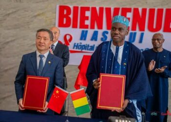 Guinée/Coopération sanitaire : Signature de l&rsquo;accord sur la co-construction du Centre de Médecine conjoint Sino-Africain