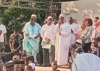 Présidentielle du 28 Décembre : Le Directoire de Conakry entame sa campagne par un meeting…