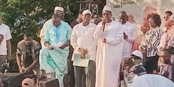 Présidentielle du 28 Décembre : Le Directoire de Conakry entame sa campagne par un meeting…