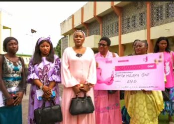 Guinée/Santé : Kadija Design apporte son soutien aux femmes atteintes de cancer du sein