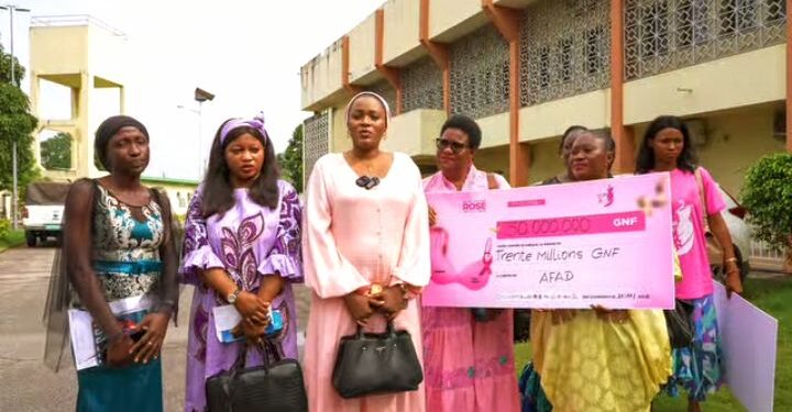 Guinée/Santé : Kadija Design apporte son soutien aux femmes atteintes de cancer du sein