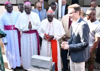 Dispensaire Saint-Gabriel de Matoto : Les travaux d’expansion et de rénovation officiellement lancés