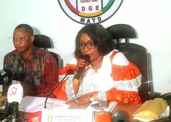 Remise de chèque à l’URTELGUI : La DGE renforce la synergie médiatique pour une présidentielle apaisée