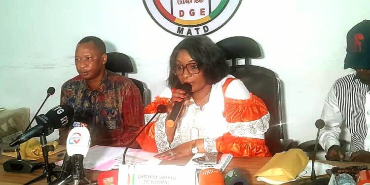 Remise de chèque à l’URTELGUI : La DGE renforce la synergie médiatique pour une présidentielle apaisée