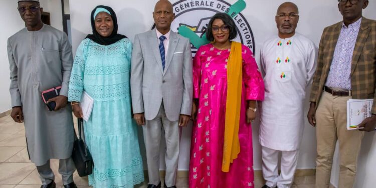 Guinée : La DGE reçoit une délégation des instances de régulation des médias du Mali, du Tchad et du Gabon
