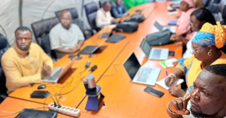 Pharmacie Centrale de Guinée : Une réunion stratégique pour optimiser la distribution des produits de santé