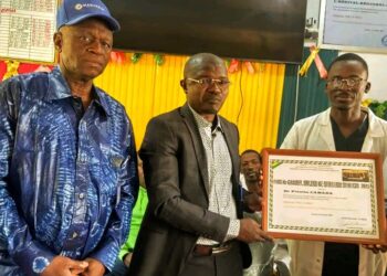 Kankan : Le Dr Fremba Camara honoré du Prix Dr Gabriel Sultan du Meilleur Médecin 2025