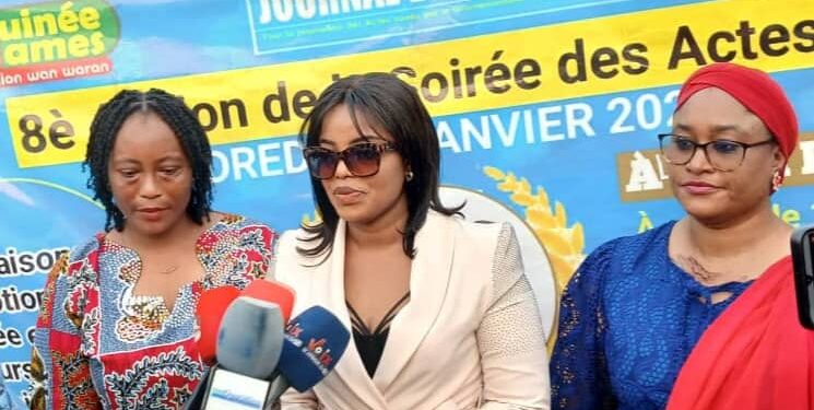 8ème édition du Journal des Actes Posés : « Je promets au public un spectacle inoubliable », dixit l’artiste malienne Wassa Kouyaté