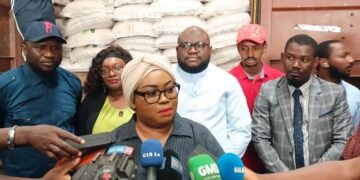 MCI : La ministre en tournée dans les entrepôts