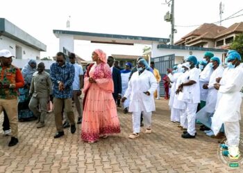Conakry – Santé : Visite ministérielle au CSA Lauriane Doumbouya