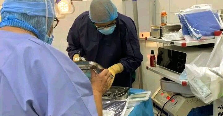 Conakry – Un exploit médical à l’Hôpital de l’Amitié Sino-Guinéenne
