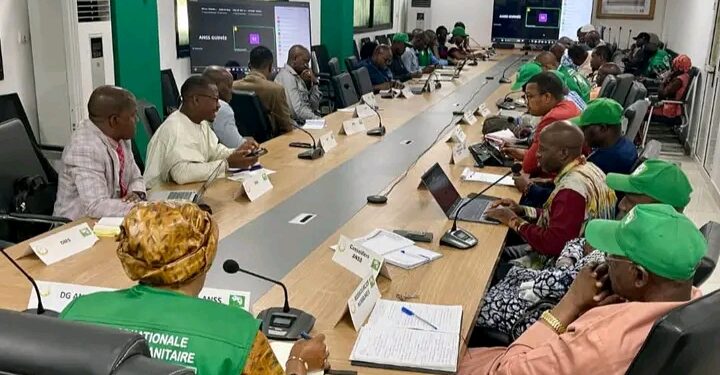 Réunion hebdomadaire de l’ANSS et de l’OIM : la Guinée renforce sa vigilance épidémiologique