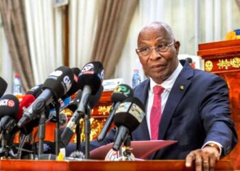 Guinée : Le Premier ministre Amadou Oury Bah devant le CNT pour présenter la politique générale du gouvernement