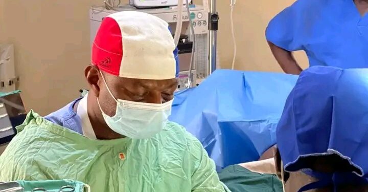 🇬🇳Assurance maladie : Le ministre de la Culture dénonce des abus