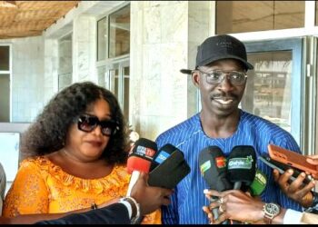 Culture : Le 11 avril prochain marquera la sortie officielle du nouvel album de la grande diva Sona Tata Condé, intitulé « Le Souffle de Dieu »