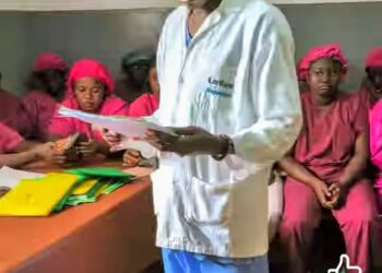 🇬🇳Hôtel Régional de N’Zérékoré : Un staff quotidien pour renforcer la qualité des soins