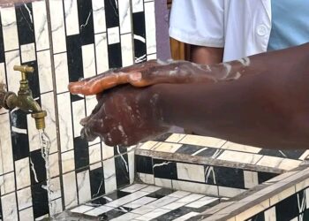 🇬🇳Journée Internationale de l’Hygiène des Mains : Mobilisation à l’Hôpital Régional de Kankan