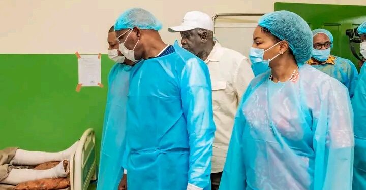 🇬🇳Guinée : Le Premier ministre au chevet des victimes de Donka
