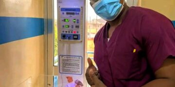 🇬🇳Santé – Naissance exceptionnelle à la Clinique Espoir