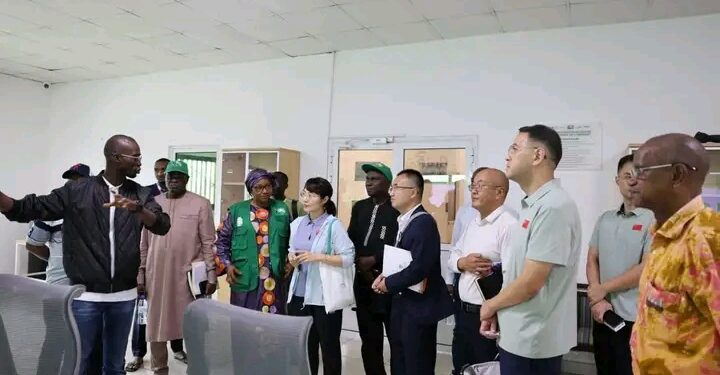 🇬🇳Coopération Sanitaire : La 31e Mission Médicale Chinoise en Guinée reçue à l’ANSS