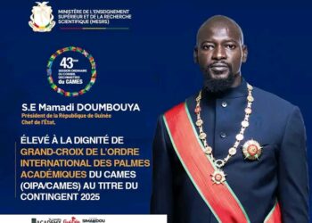 Guinée-Gabon / Le président Mamadi Doumbouya élevé à la plus haute dignité académique du CAMES : Une consécration continentale