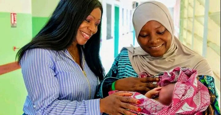 🇬🇳Premières naissances par césarienne au CHU de Conakry