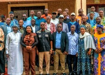 🇬🇳Kindia : Atelier sur le statut des personnels de santé