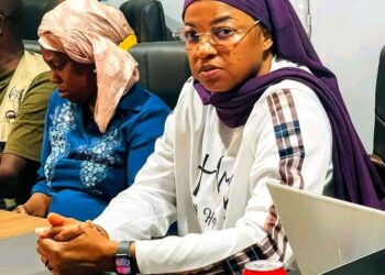 🇬🇳Conakry : Supervision conjointe au CHENORD sur la microscopie du paludisme